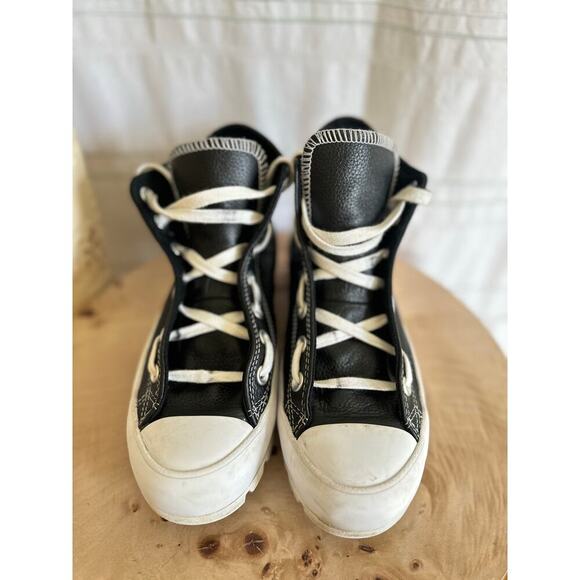 Converse Chuck Taylor AllStar Lugged Leather Sneakers Women’s 6.5 Black High Top - Picture 2 of 8